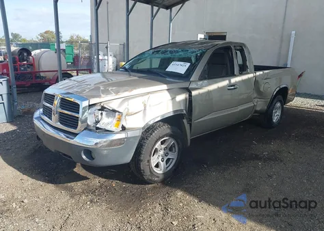 2005 Dodge Dakota Slt z USA, uszkodzony, nr VIN 1D7HE42K15S214328